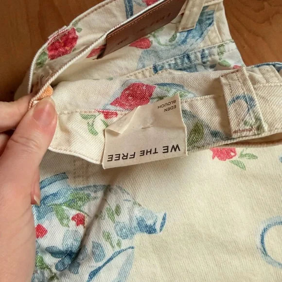 **SOLD** Free People Cream Wide-Leg Tea Party Print Pants NWOT - Picture 3 of 3